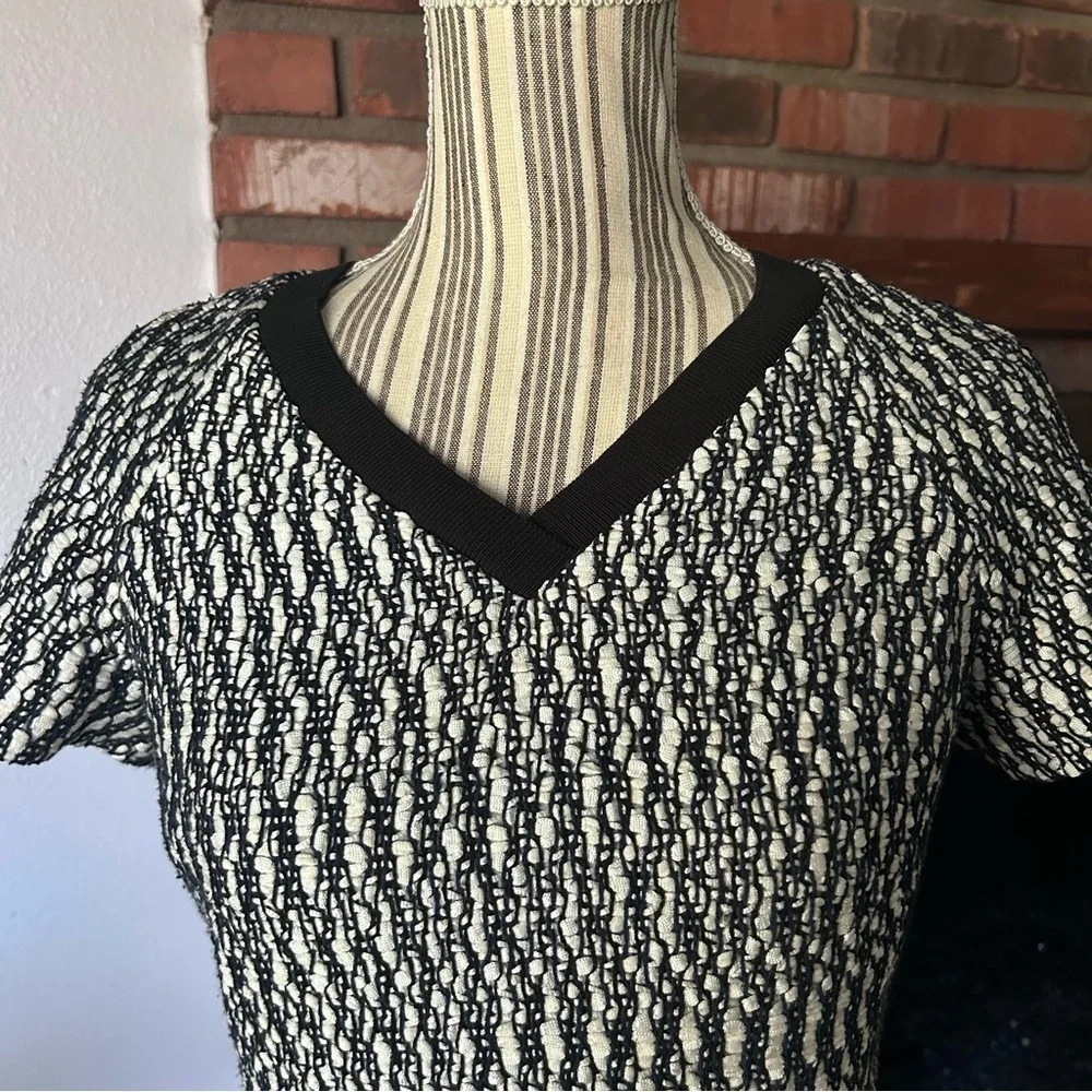 Tory Burch Marbled Tweed V-Neck Sheath Dress in Black Navy Blue White Sz 2